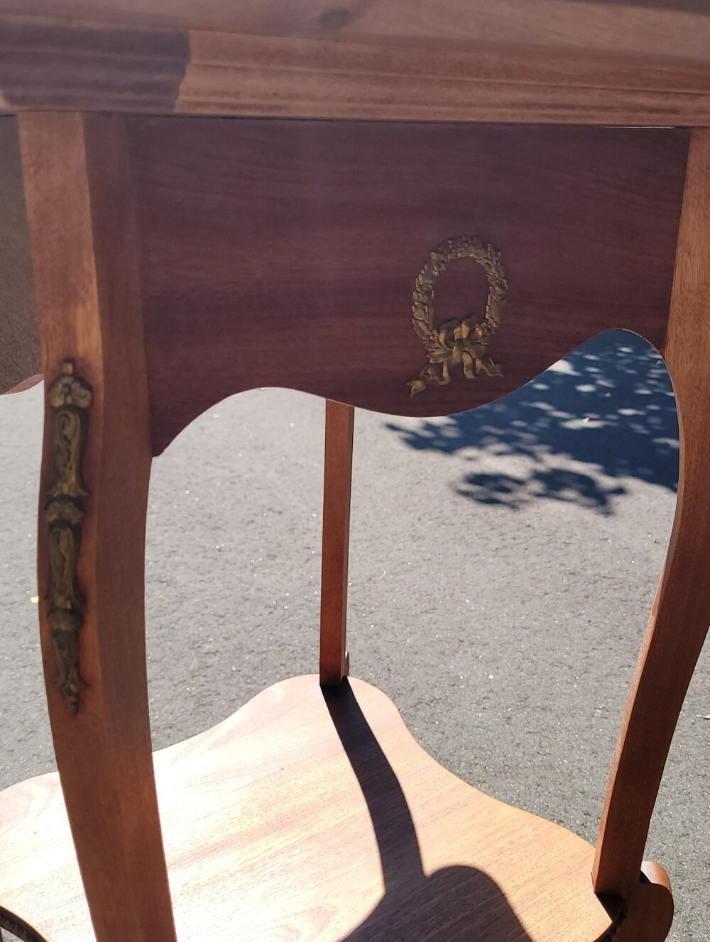 Vintage Parlor Table - Picture 3 of 11